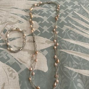 Pearl Necklace (3] pieces